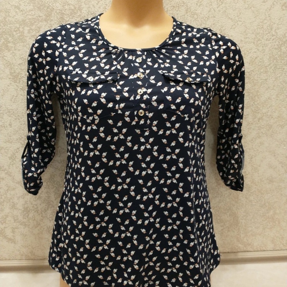 PerSeption Concept Dark Blue and White Hummingbird Print Blouse